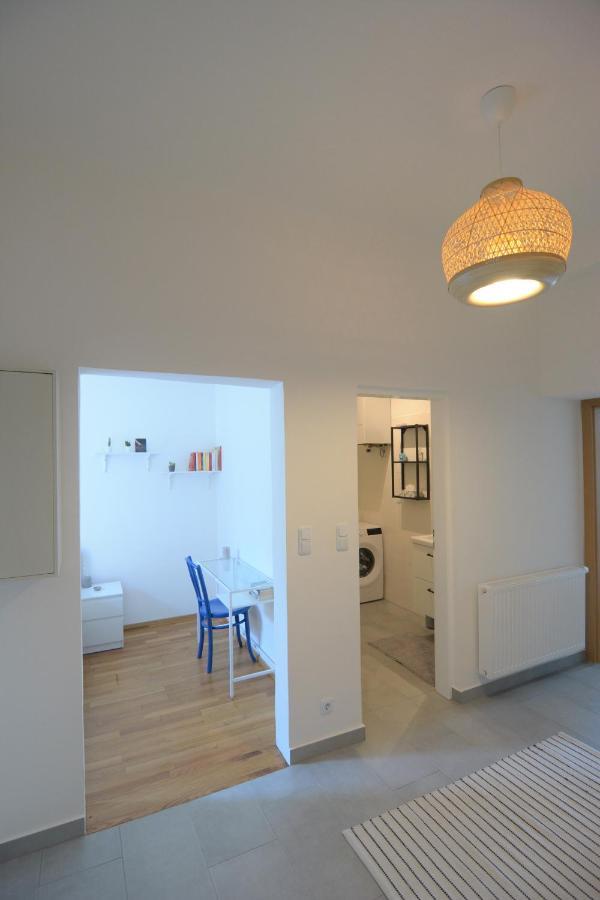 2-rooms; And Relax! Near Main Station Apartament *